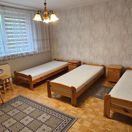 Pod Debami Vila Wadowice Exterior foto