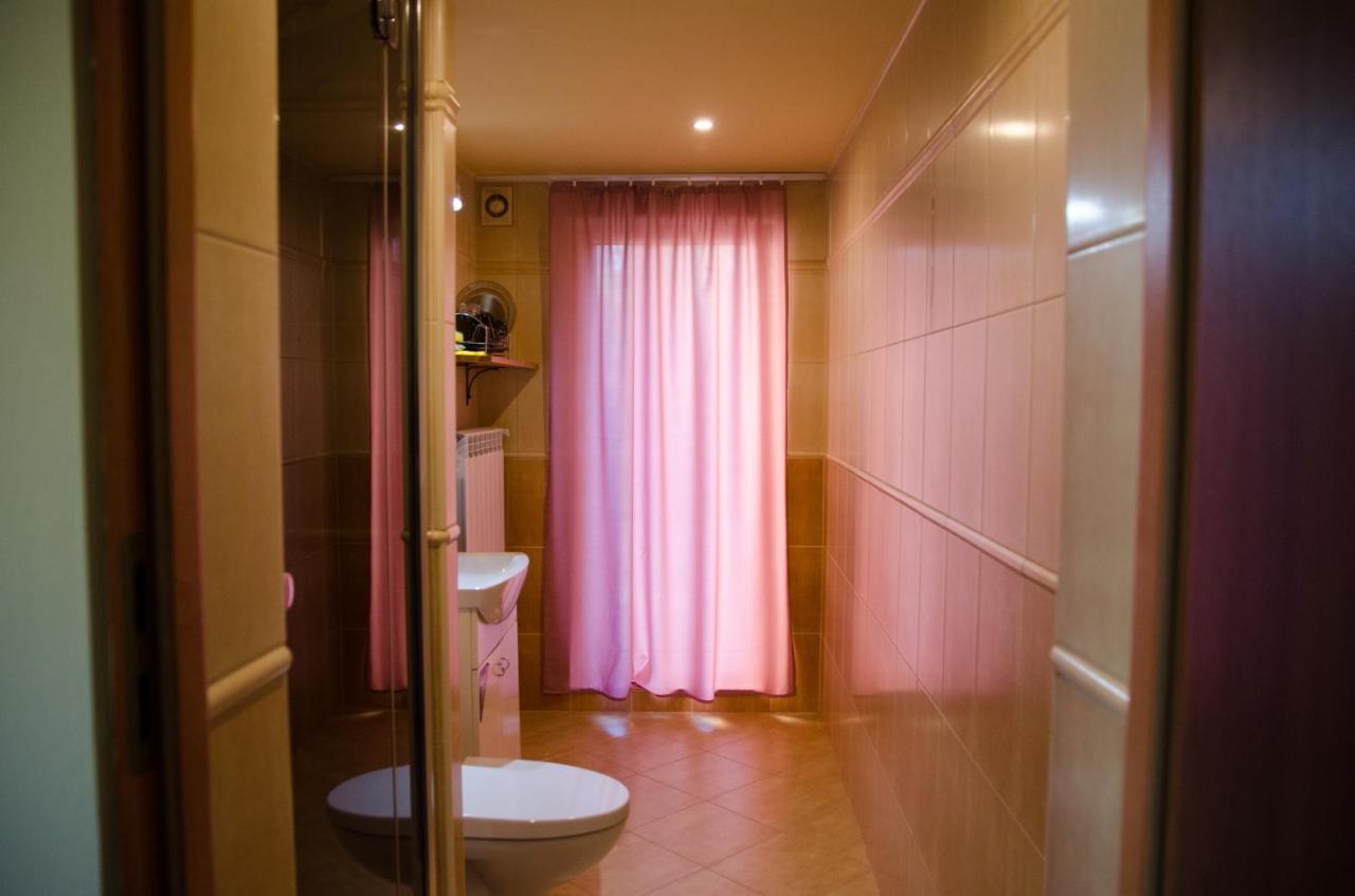 Pod Debami Vila Wadowice Exterior foto