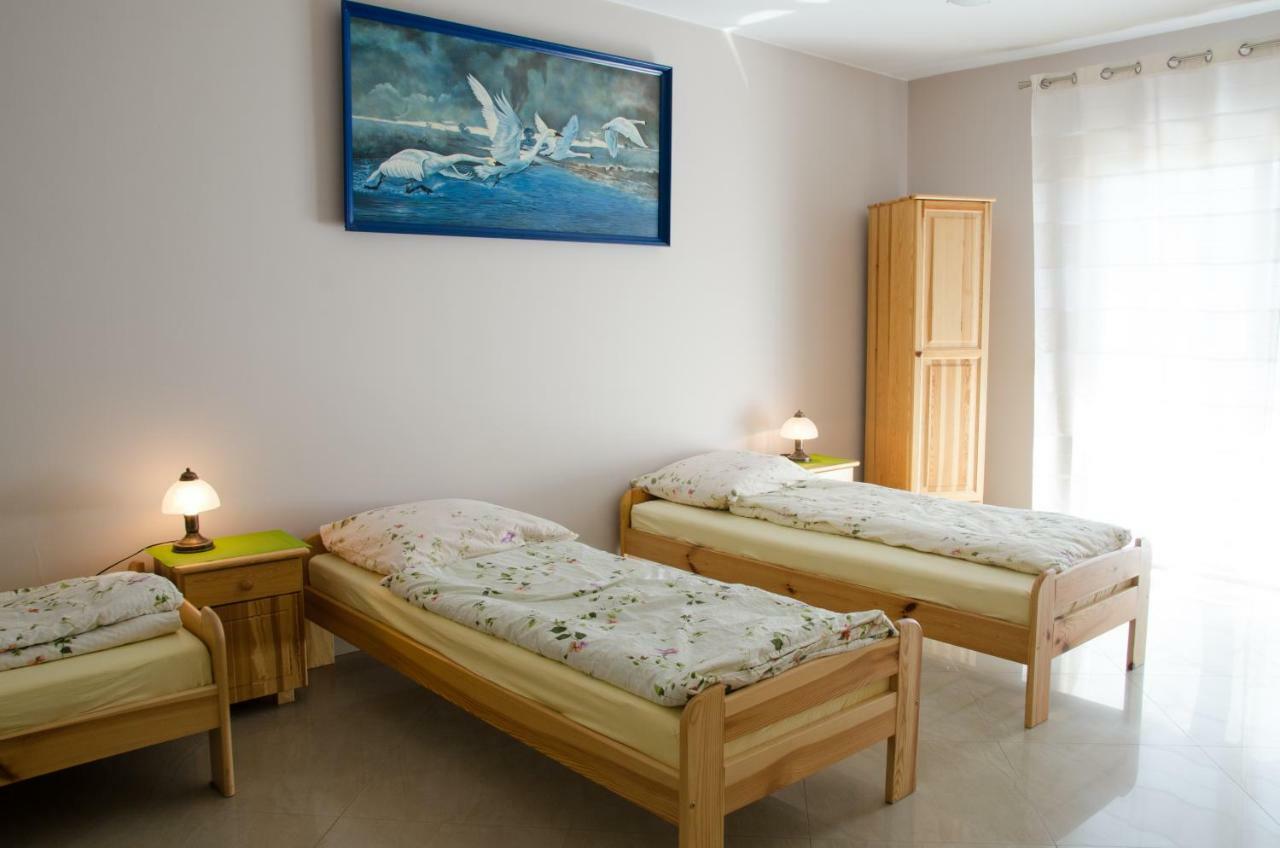 Pod Debami Vila Wadowice Exterior foto