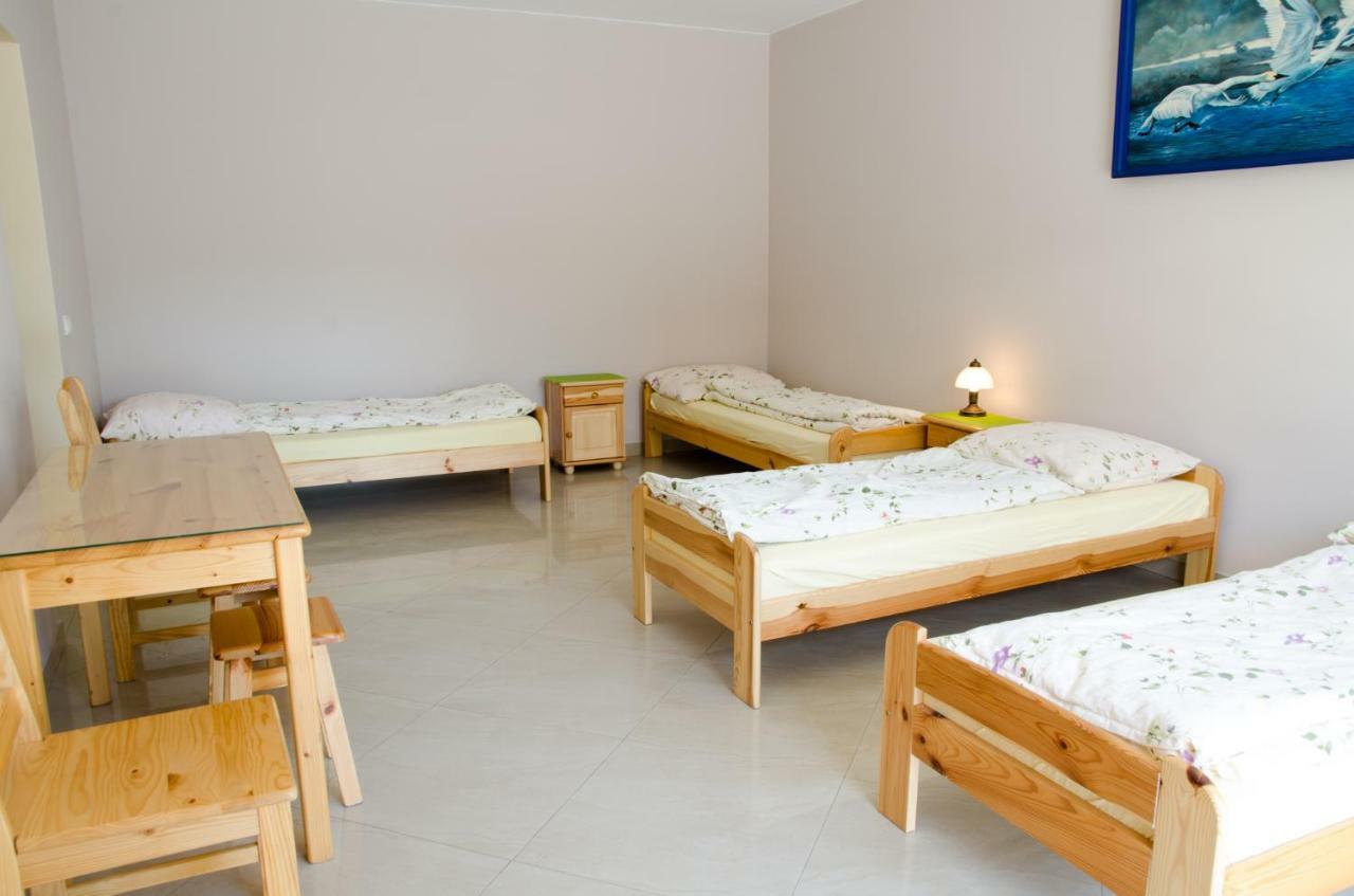 Pod Debami Vila Wadowice Exterior foto