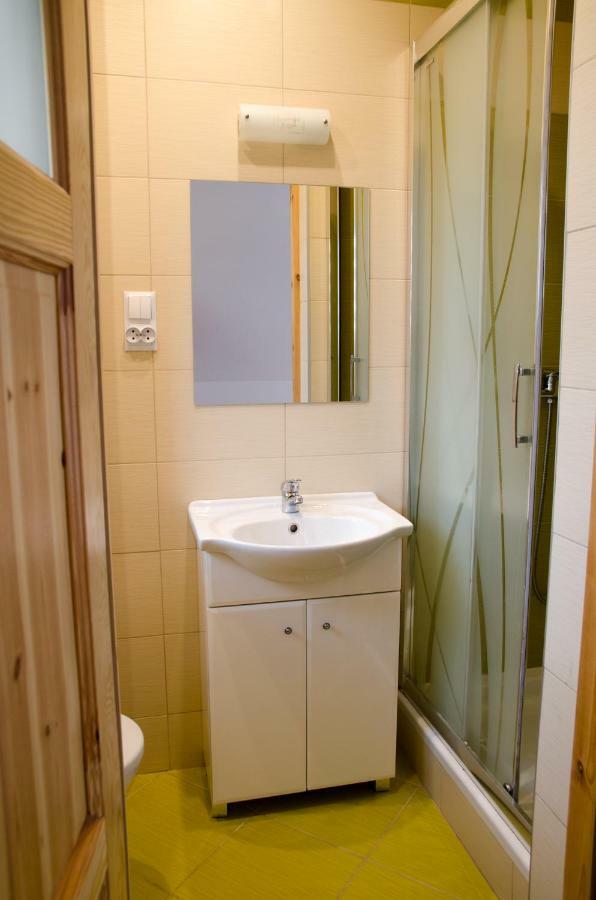 Pod Debami Vila Wadowice Exterior foto