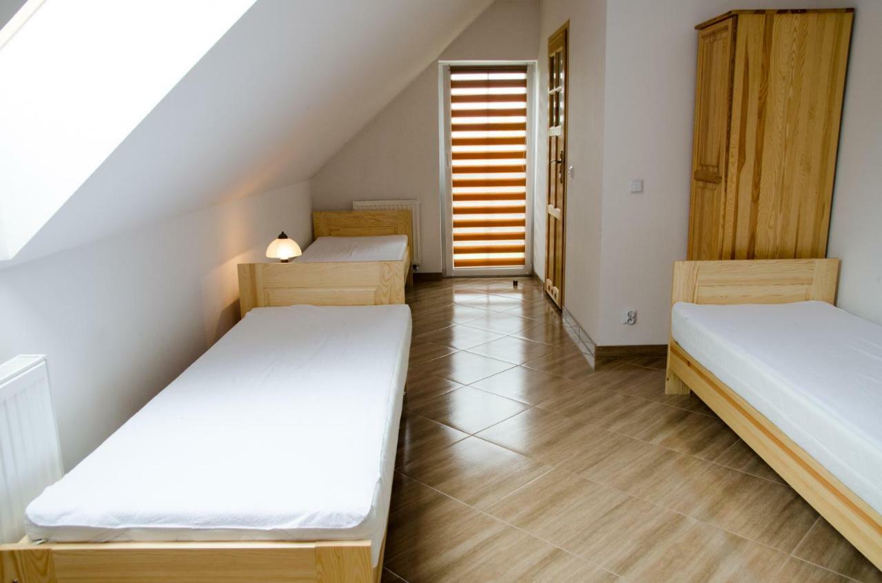 Pod Debami Vila Wadowice Exterior foto