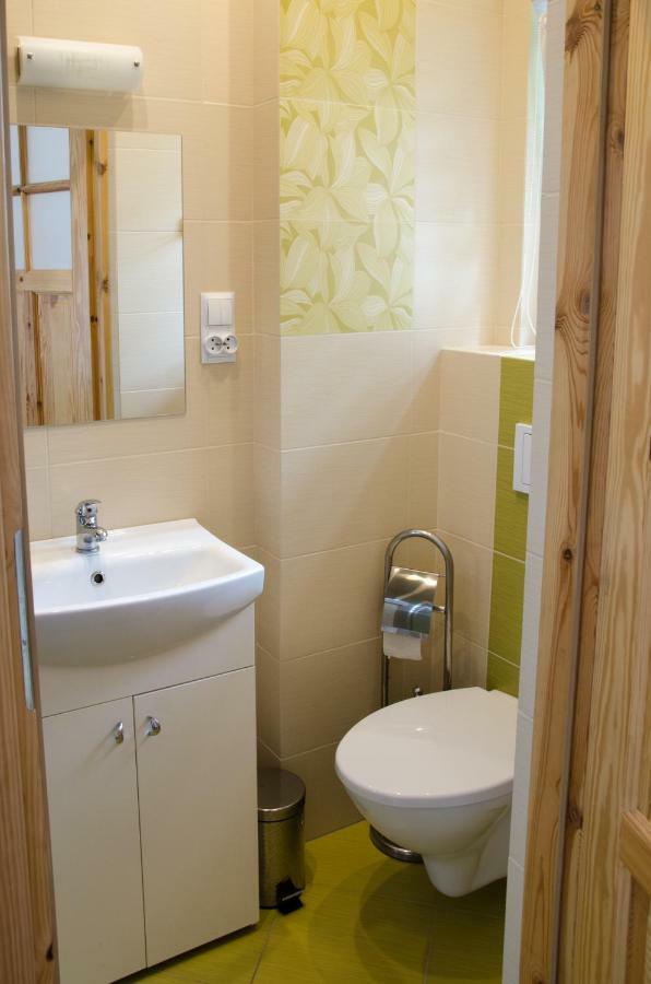 Pod Debami Vila Wadowice Exterior foto