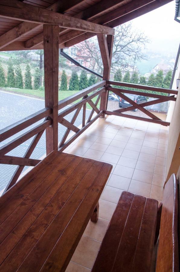 Pod Debami Vila Wadowice Exterior foto